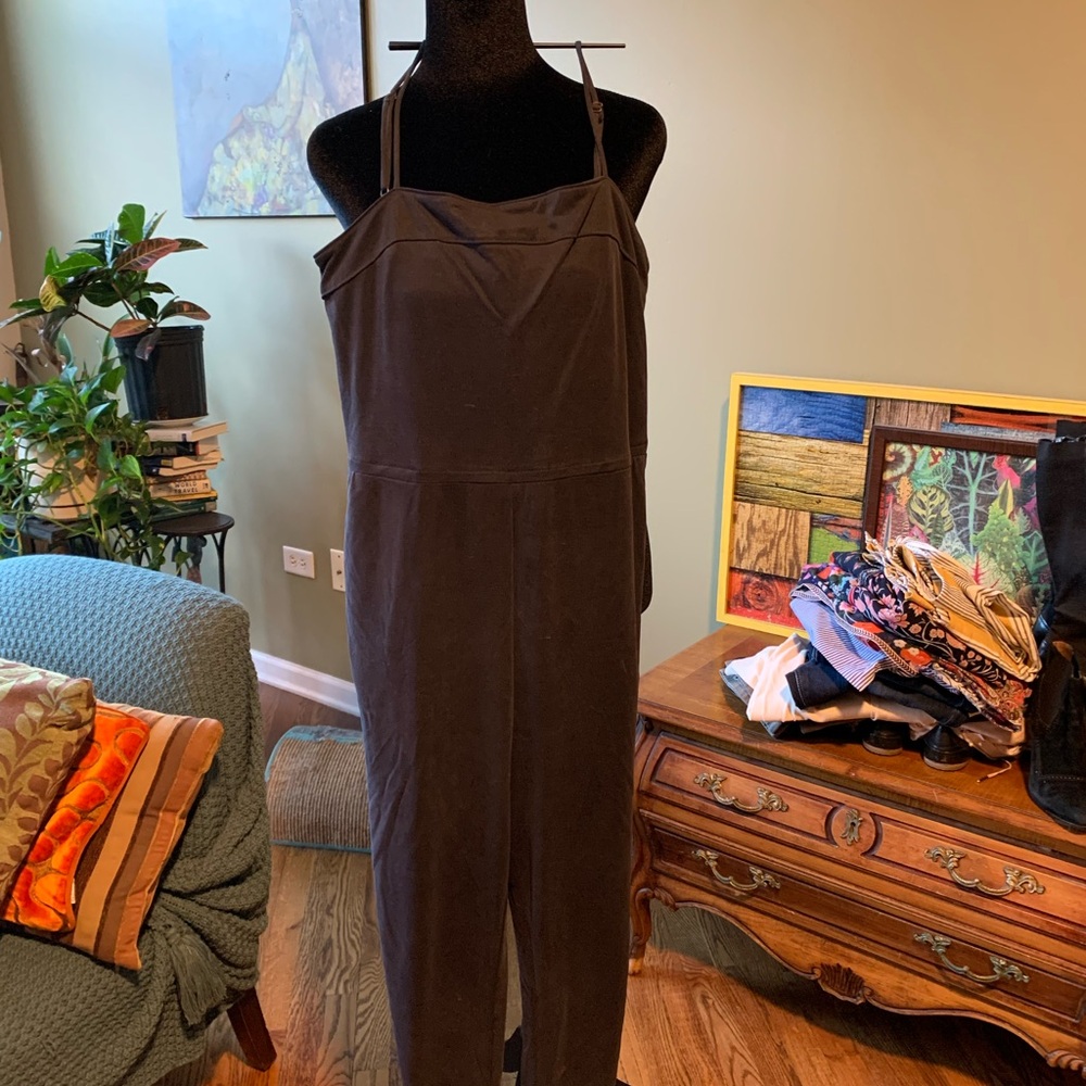 Chic Grey Jumpsuit